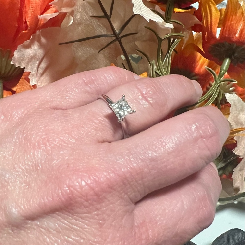 Kay jewelers diamond solitaire.